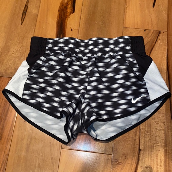 Nike Pants - NWOT - NIKE DRI FIT SHORTS WITH BUILT IN UNDERWEAR- SIZE XS